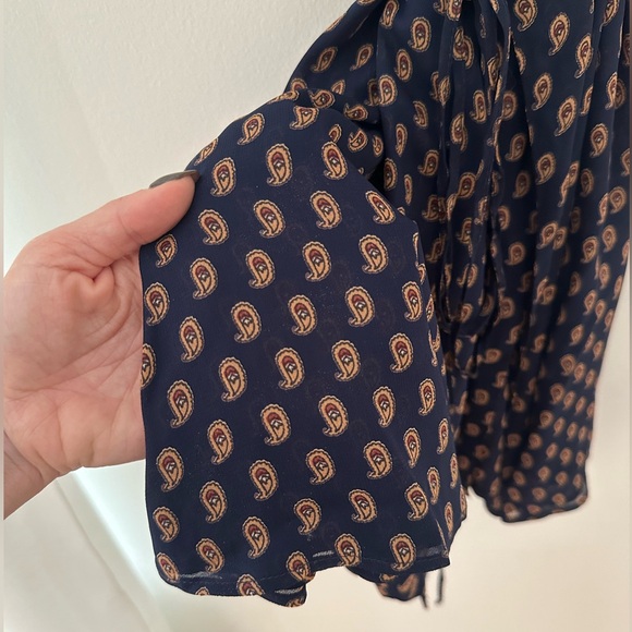 Reformation anchorage wrap dress - Picture 2 of 5